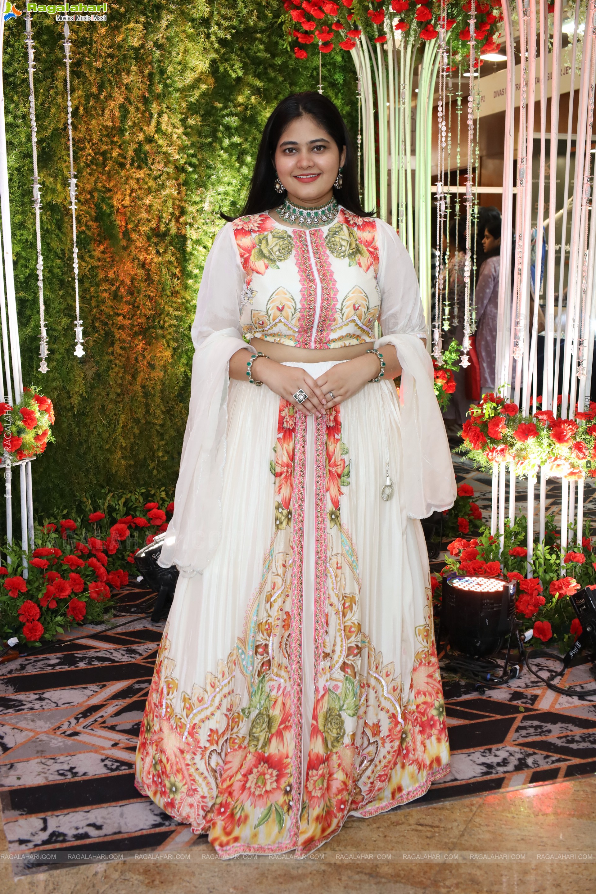 Milky Madhu Latest Photoshoot Stills, HD Gallery