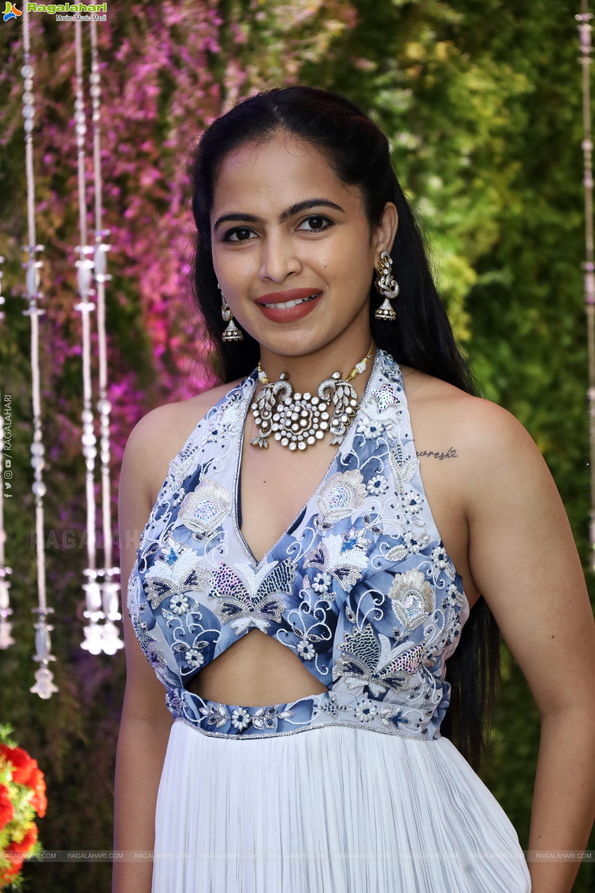 Neha Shukla Latest Photoshoot Stills, HD Gallery
