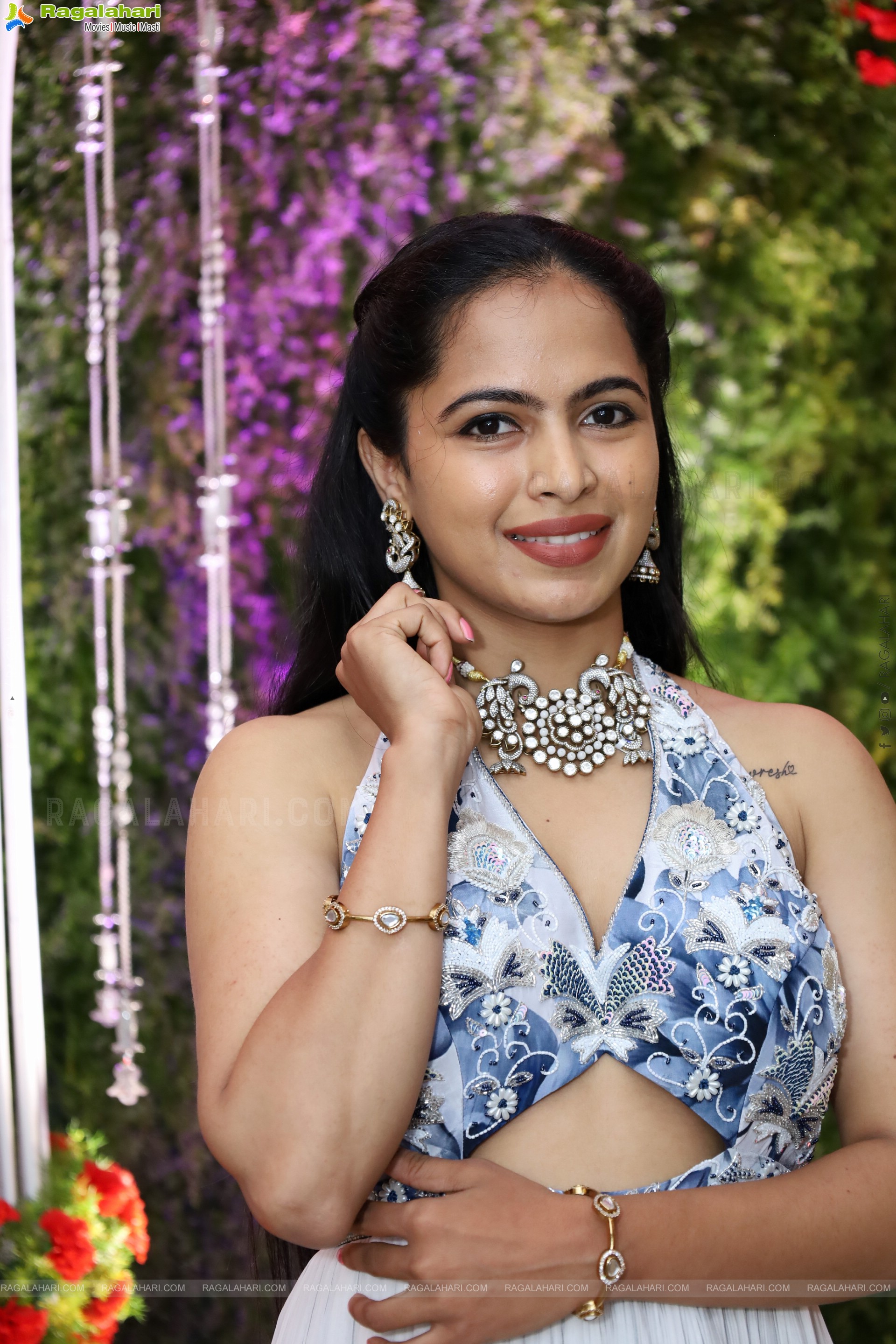 Neha Shukla Latest Photoshoot Stills, HD Gallery
