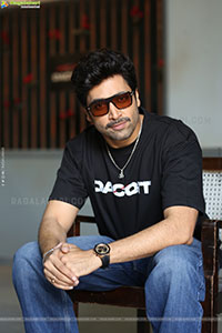 Adivi Sesh at Dacoit Movie Interview, HD Gallery 