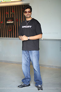 Adivi Sesh at Dacoit Movie Interview, HD Gallery 