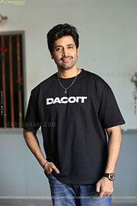Adivi Sesh at Dacoit Movie Interview, HD Gallery 