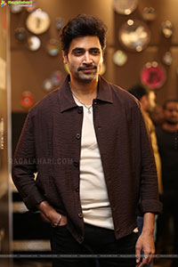 Adivi Sesh at Dacoit Movie Trailer Launch, HD Gallery