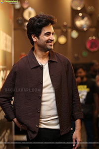 Adivi Sesh at Dacoit Movie Trailer Launch, HD Gallery