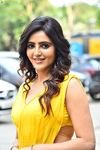 Athulya Ravi stills in Yellow Saree, HD Gallery