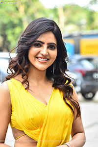 Athulya Ravi stills in Yellow Saree, HD Gallery