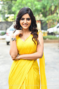 Athulya Ravi stills in Yellow Saree, HD Gallery