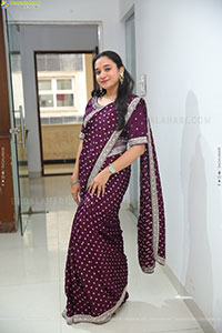 Bhuvaneshwari stills in Traditional Saree, HD Gallery
