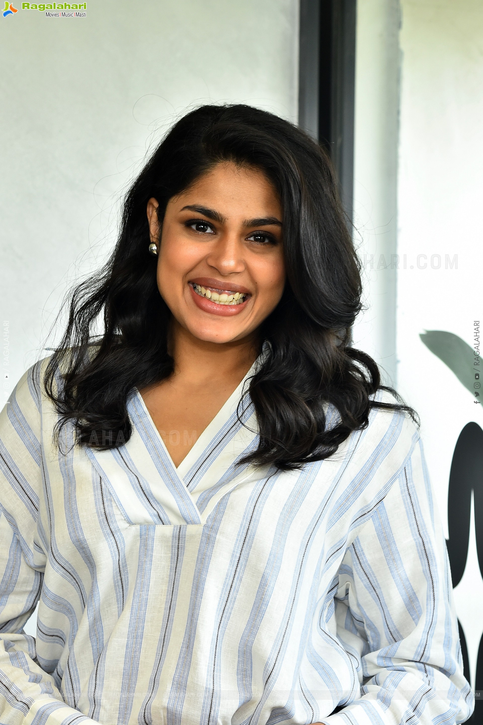 Faria Abdullah at Gaaya Padda Simham Interview, HD Gallery