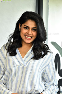 Faria Abdullah at Gaaya Padda Simham Interview, HD Gallery 