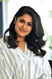 Faria Abdullah at Gaaya Padda Simham Interview, HD Gallery 