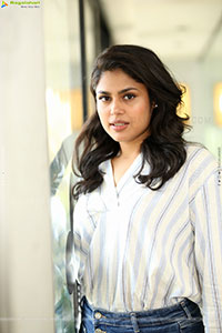 Faria Abdullah at Gaaya Padda Simham Interview, HD Gallery 