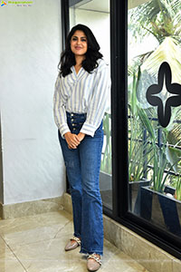 Faria Abdullah at Gaaya Padda Simham Interview, HD Gallery 