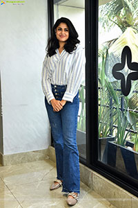 Faria Abdullah at Gaaya Padda Simham Interview, HD Gallery 