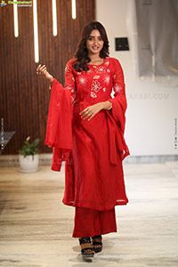 Hrithika Srinivas at Vadhala Teaser Event, HD Gallery 