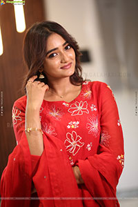 Hrithika Srinivas at Vadhala Teaser Event, HD Gallery 