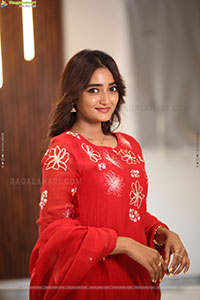 Hrithika Srinivas at Vadhala Teaser Event, HD Gallery 