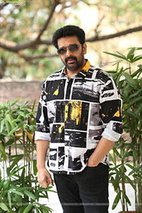 JD Chakravarthy at Gaaya Padda Simham Interview, HD Gallery 