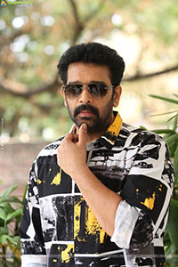 JD Chakravarthy at Gaaya Padda Simham Interview, HD Gallery 