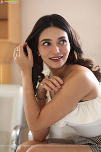 Jenifer Emmanuel Latest Photoshoot Stills, HD Gallery