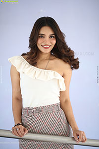 Jenifer Emmanuel Latest Photoshoot Stills, HD Gallery