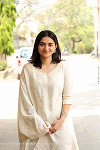 Kayadu Lohar at Palli Chattambi Movie Interview, HD Gallery