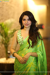 Krithi Shetty at LIK Movie Prerelease Event, HD Gallery