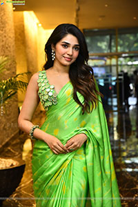 Krithi Shetty at LIK Movie Prerelease Event, HD Gallery