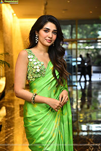 Krithi Shetty at LIK Movie Prerelease Event, HD Gallery