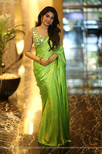 Krithi Shetty at LIK Movie Prerelease Event, HD Gallery