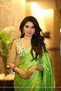 Krithi Shetty at LIK Movie Prerelease Event, HD Gallery