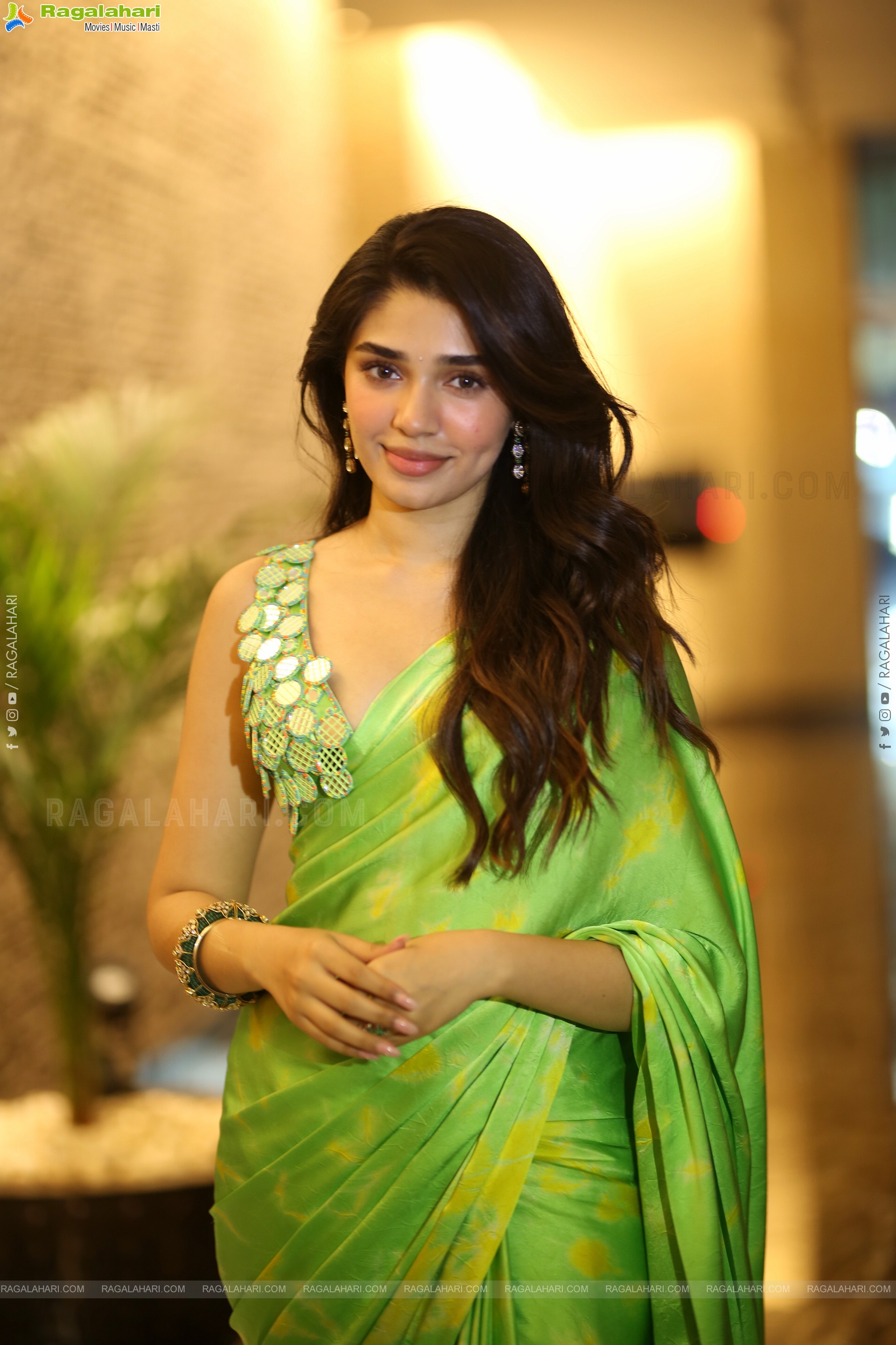 Krithi Shetty at LIK Movie Prerelease Event, HD Gallery