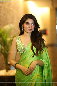 Krithi Shetty at LIK Movie Prerelease Event, HD Gallery