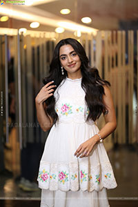 Malavika Nair at Biker Movie Thanks Meet, HD Gallery