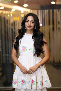 Malavika Nair at Biker Movie Thanks Meet, HD Gallery