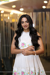 Malavika Nair at Biker Movie Thanks Meet, HD Gallery