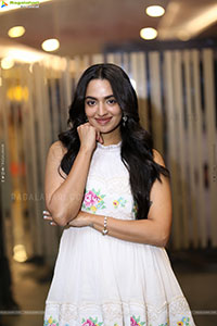 Malavika Nair at Biker Movie Thanks Meet, HD Gallery