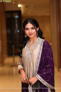 Mamitha Baiju at Kara Prerelease Event, HD Gallery