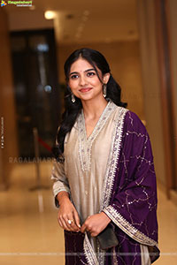 Mamitha Baiju at Kara Prerelease Event, HD Gallery