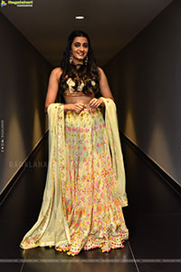 Manasa Chaudhary at Gaayapadda Simham Trailer Launch