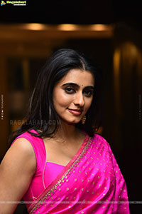 Maanasa Choudhary at Gaayapadda Simham Pre Release Event