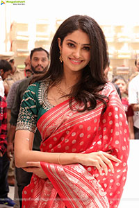 Manasa Varanasi at Anutex Showroom Launch