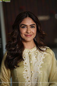 Mrunal Thakur at Dacoit Movie Interview, HD Gallery 