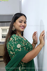 Pravali Perala stills in Green Dress, HD Gallery