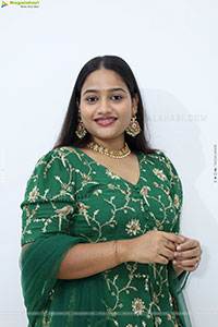 Pravali Perala stills in Green Dress, HD Gallery