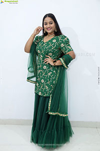 Pravali Perala stills in Green Dress, HD Gallery