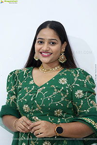 Pravali Perala stills in Green Dress, HD Gallery