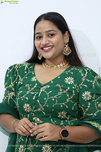 Pravali Perala stills in Green Dress, HD Gallery