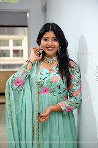 Ramya Priya Latest Stills, HD Photo Gallery