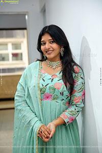 Ramya Priya Latest Stills, HD Photo Gallery